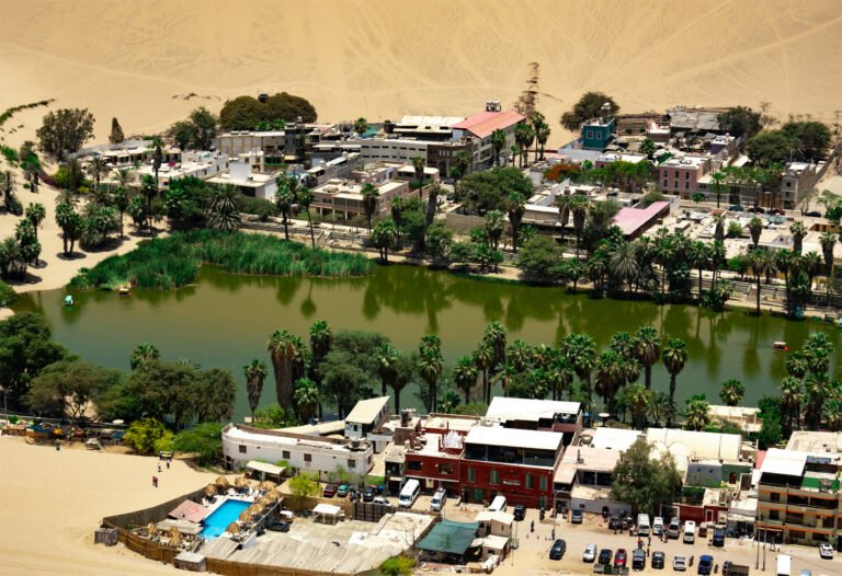 Oasis de Huacachina, Ica